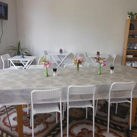 Eixample Guest house 2*