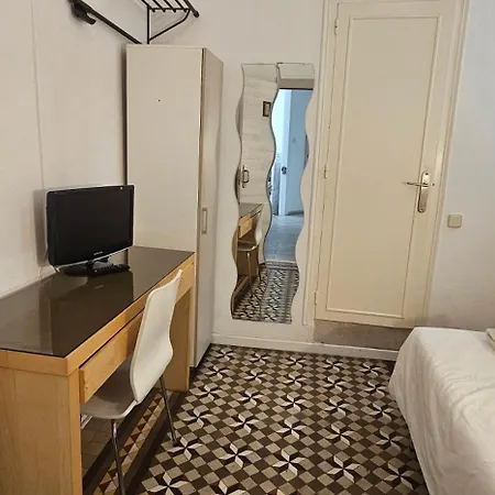 Affittacamere Eixample 2*