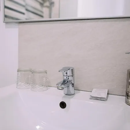 ゲストハウス エイサンプル バルセロナ