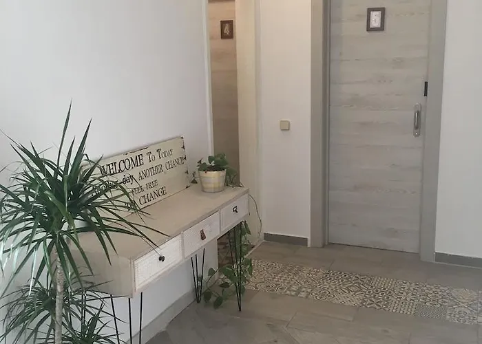 Πανσιόν Eixample 2*