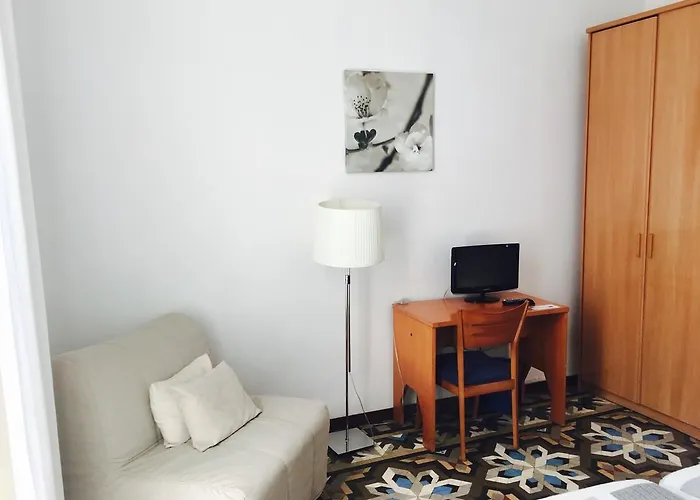 Πανσιόν Eixample