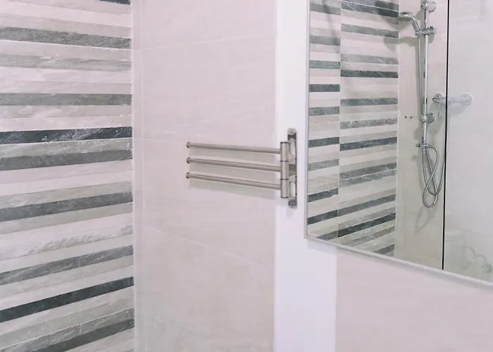 Πανσιόν Eixample