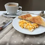 招待所 艾克萨博旅馆 2*